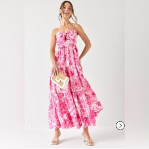 NWT Francesca’s Pink and White Floral Flowy Dress summer